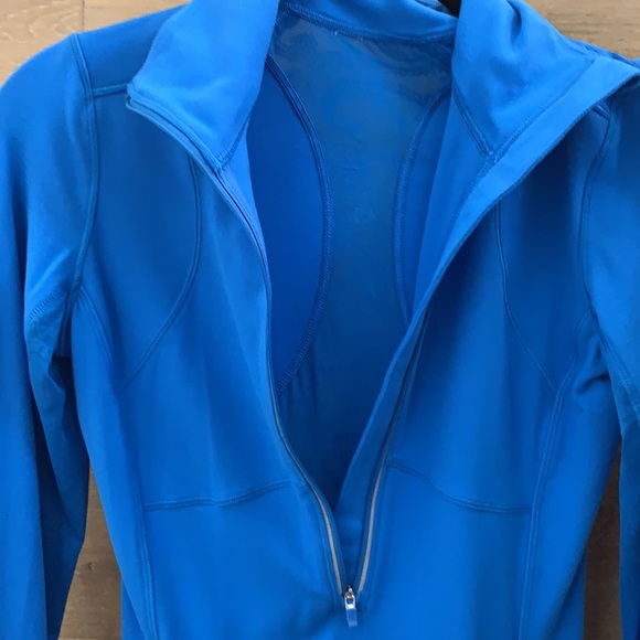 Longsleeve Turtle Neck with Zippers - Picture 3 of 9